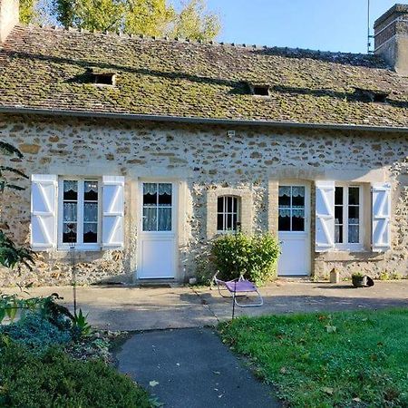 "Reves De Gamins", Chambre De Droite, 4 Couchages Dans Gite De Campagne "La Camusiere", Proche Du Pole Europeen Et Du Circuit Des 24H Champagné Екстериор снимка